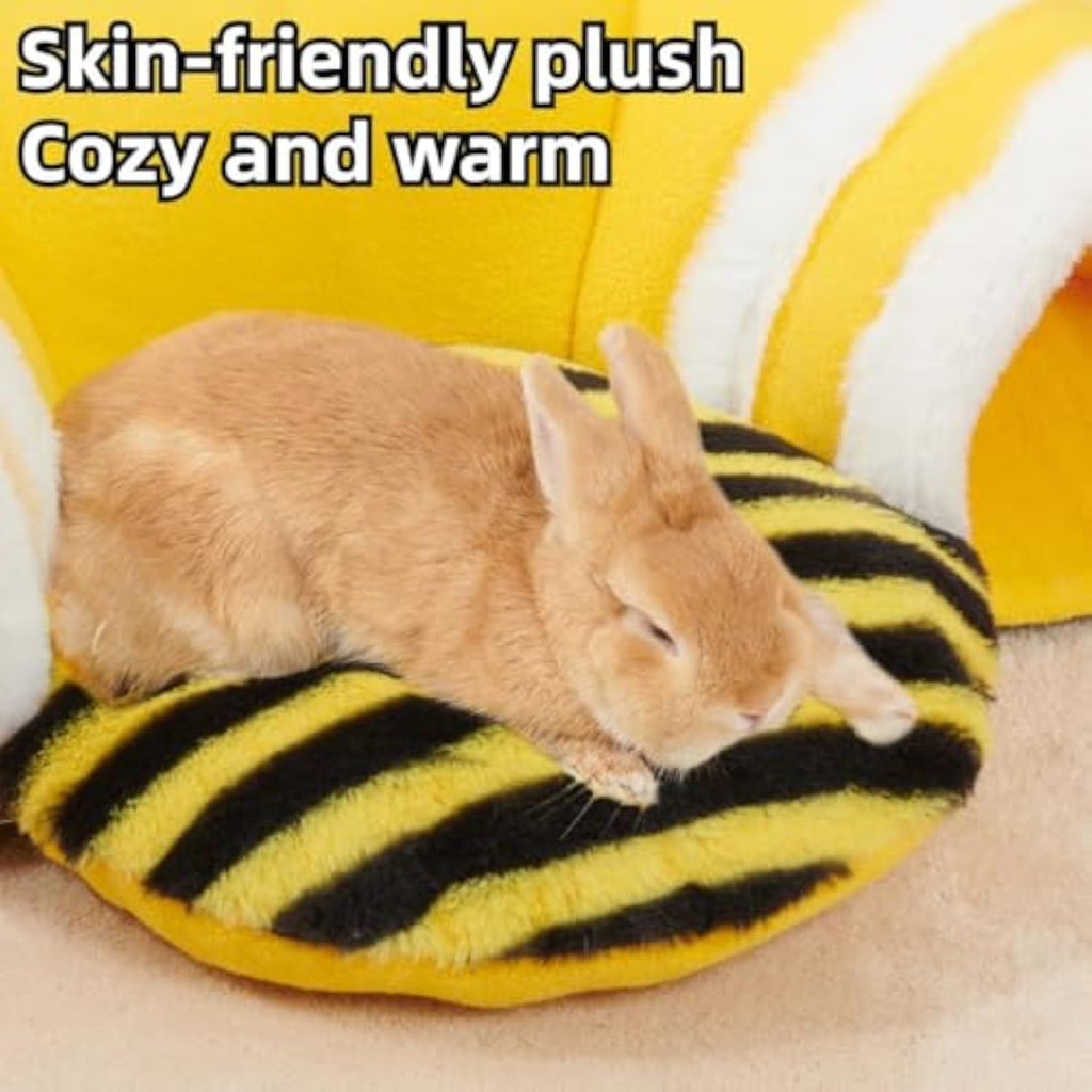 Bee-Shaped Warm Hideout Tunnel for Guinea Pigs & Rabbits