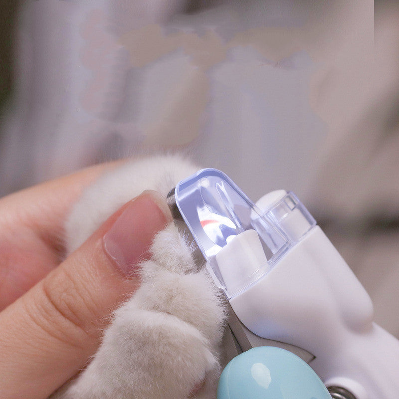LED Pet Nail Clippers with Built-in Light — Safe Trimming for Dogs & Cats