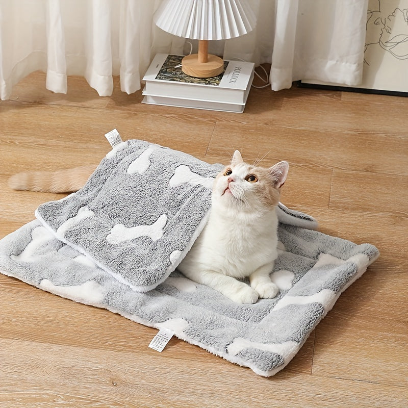 Self-Warming Reversible Fleece Pet Bed Mat for Dogs & Cats